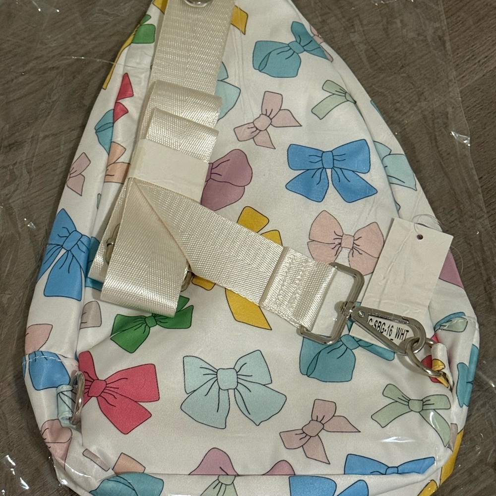 NWT Katydid White Crossbody Bag with Colorful Bow Print - Picture 4 of 4